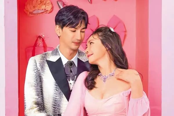 王俐人(右)与林琮轩(左)的婚姻仅维持4年便告终结,图片翻摄自林琮轩脸书