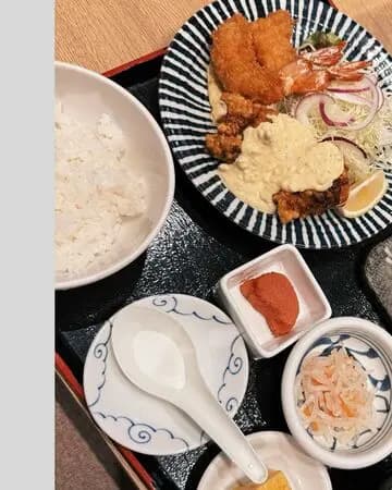 焦凡凡分享的日式烧肉美食照片,油花滋滋冒香气诱人